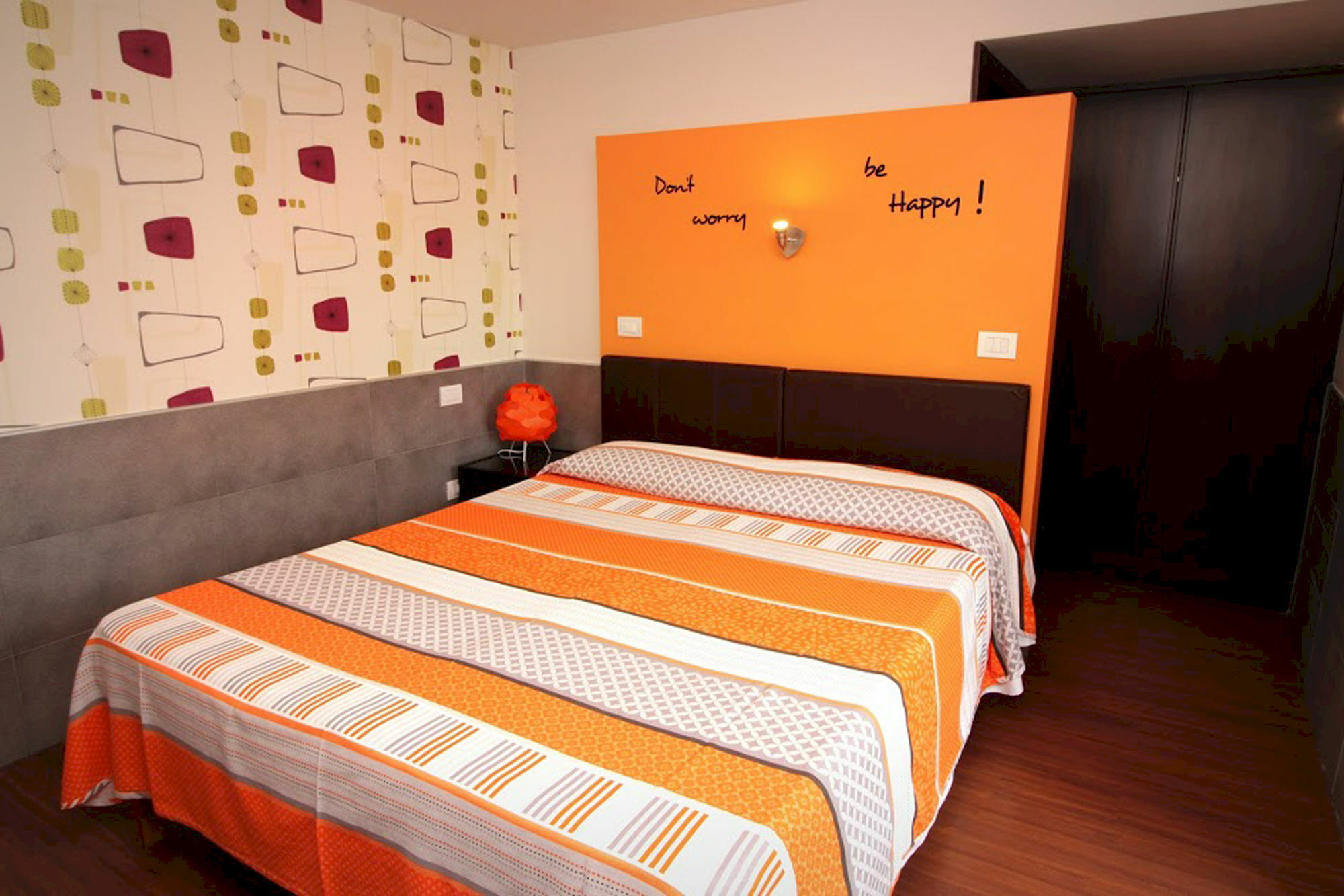 נאפולי B&B Civico 16 מראה חיצוני תמונה